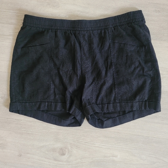 Old Navy Pants - Old Navy Black Relaxed Shorts